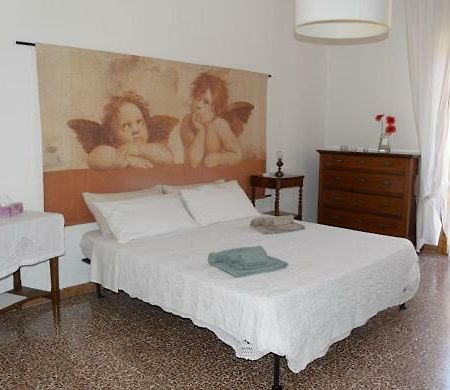 A Casa Di Giancarla Appartement Bologna Buitenkant foto