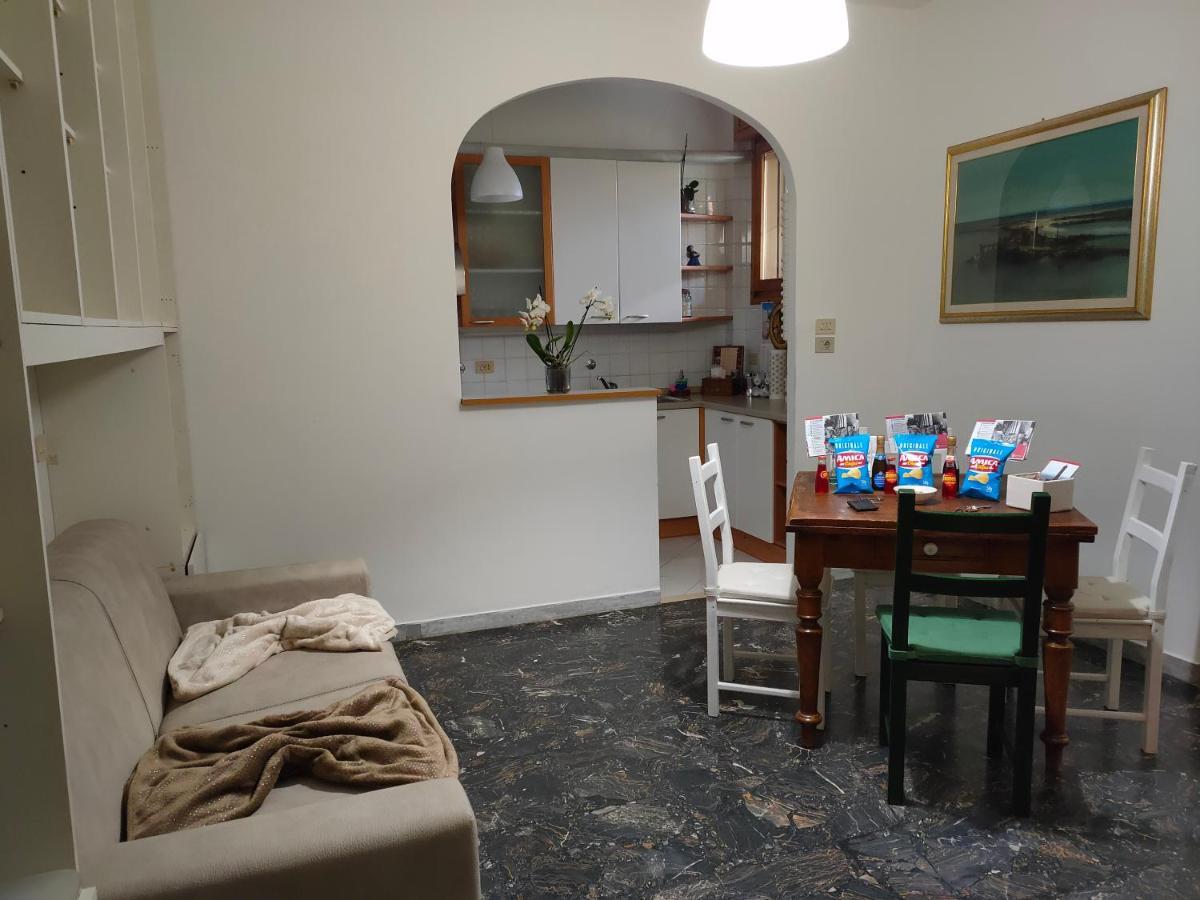 A Casa Di Giancarla Appartement Bologna Buitenkant foto